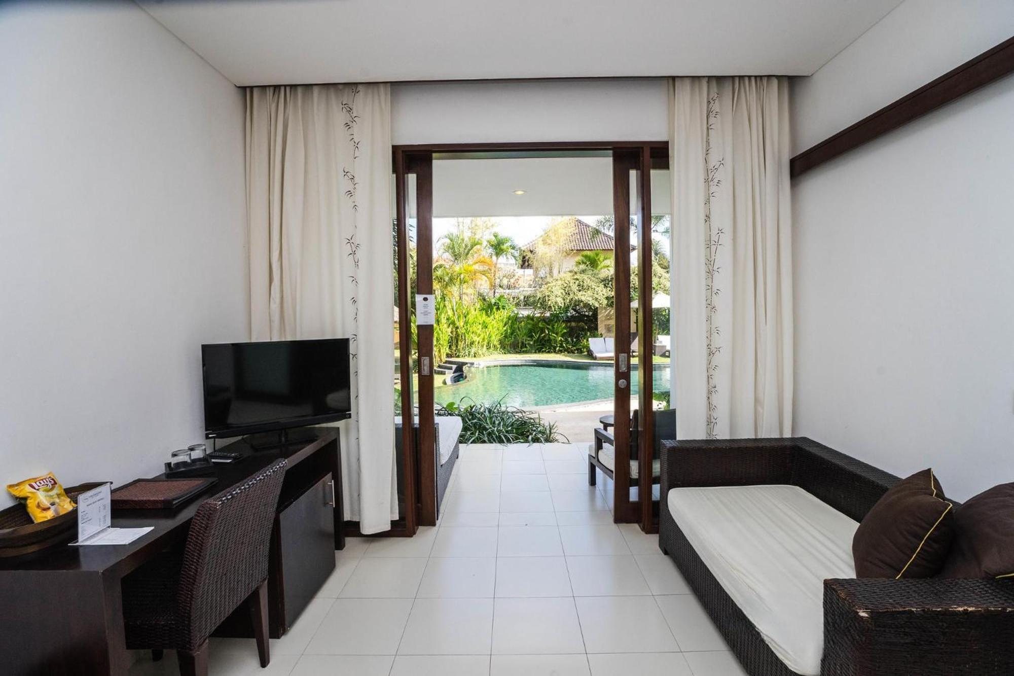 Villa Diana Bali 16 Bedrooms Seminyak Exterior foto